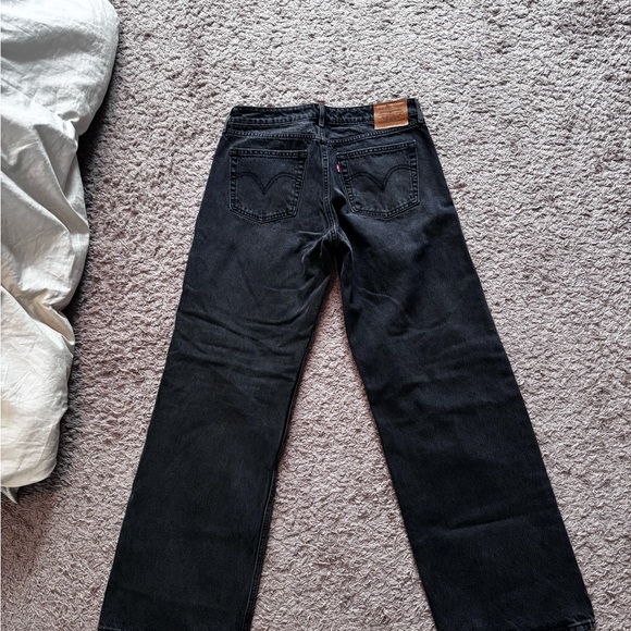 Levi’s Low Loose Women’s Jesns - Picture 4 of 5